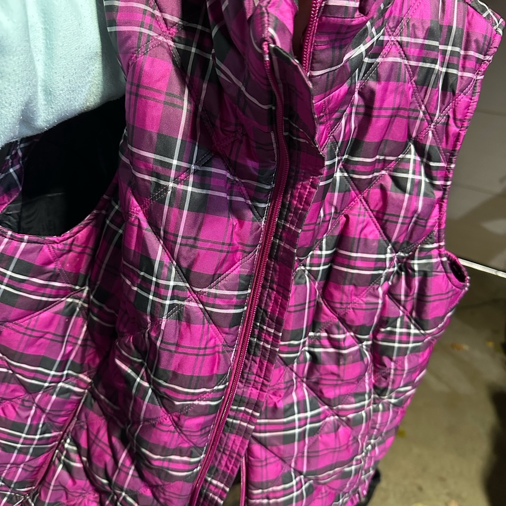 Ariat Fuchsia and Black Plaid Vest - Picture 2 of 4